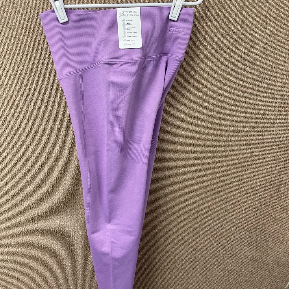 NEW PINK Victoria's Secret lavender soft seamless contour Leggings ☮️Size Small